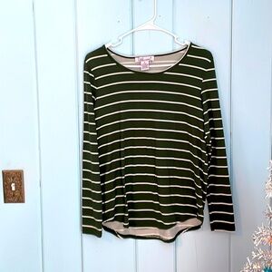 Lark and Grey Olive Green & White Long sleeve Top Women's Size Small